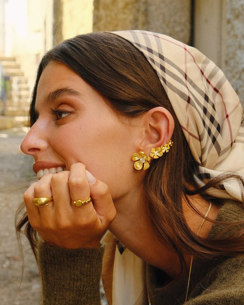 Brincos a expedir Bloom - Brincos Our Sins