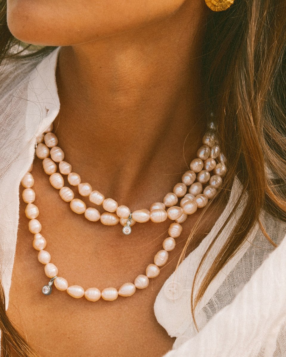 Shop the look "Lua em Rosa" - Conjunto Our Sins