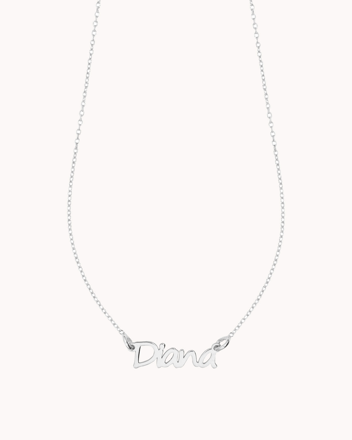 Colar com nome preso por duas argolas prateado diana - Colares - OUR SINS