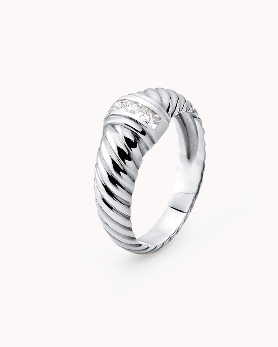 Anel torcido pequeno com cravação - Anéis Our Sins