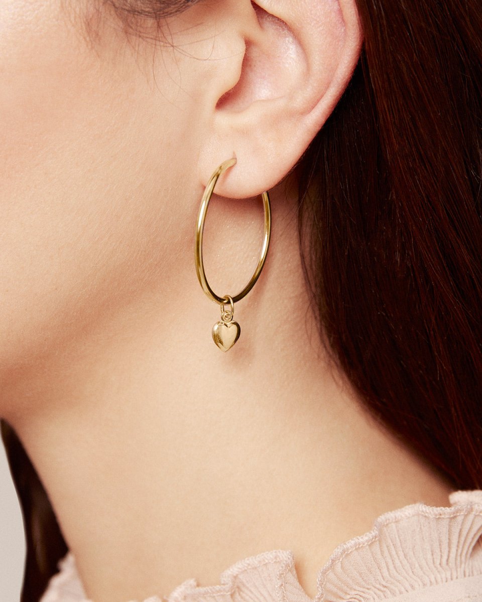 Argolas com um coração vintage mini - Argolas Our Sins