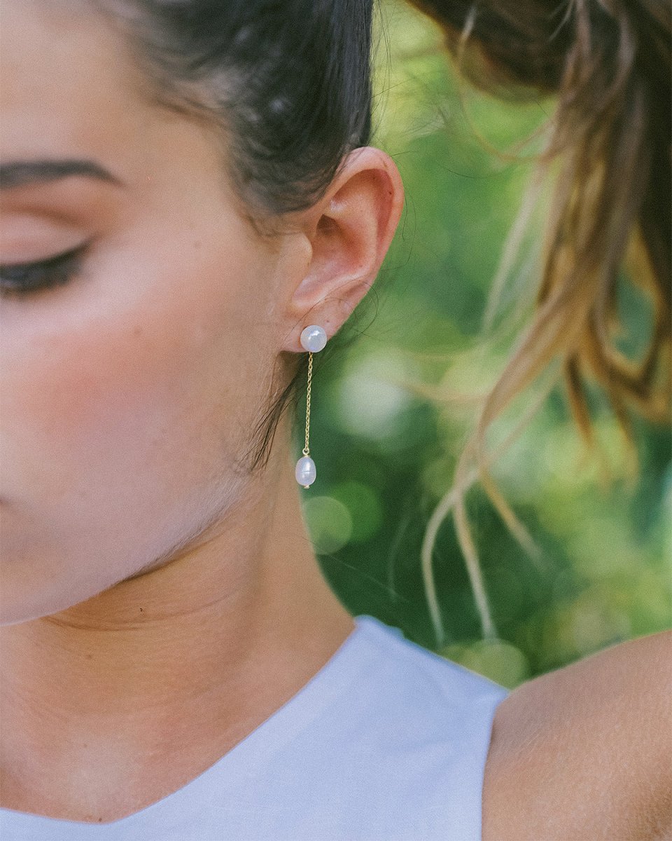 Brinco Duas Pérolas - Brincos Our Sins