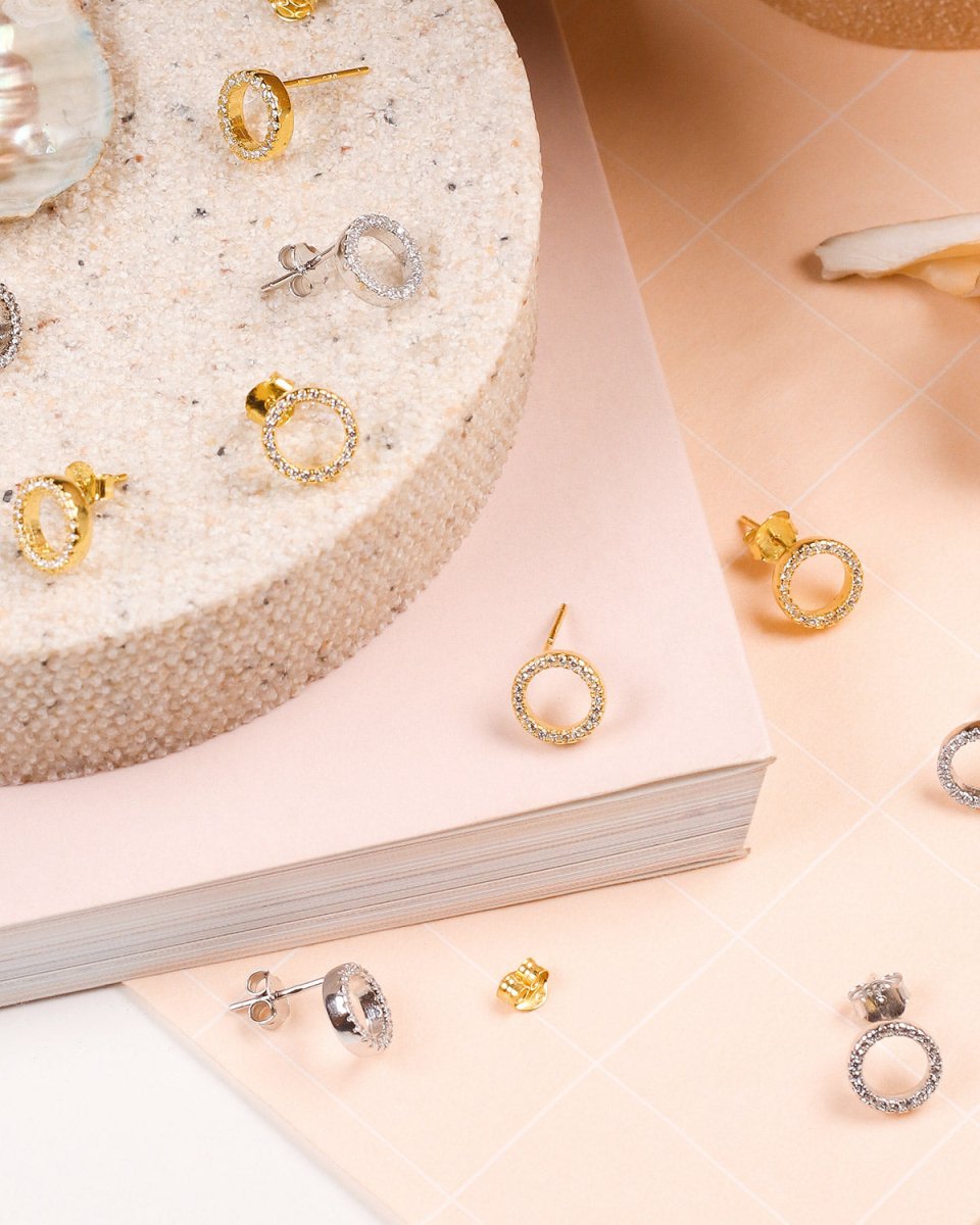 Brincos círculo com zircónias - Brincos Our Sins