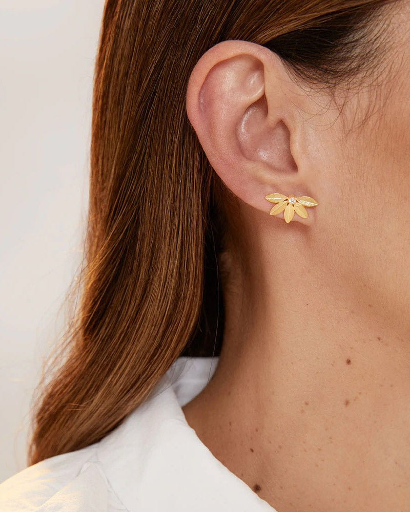 Brincos em meia flor com zircónia - Brincos Our Sins