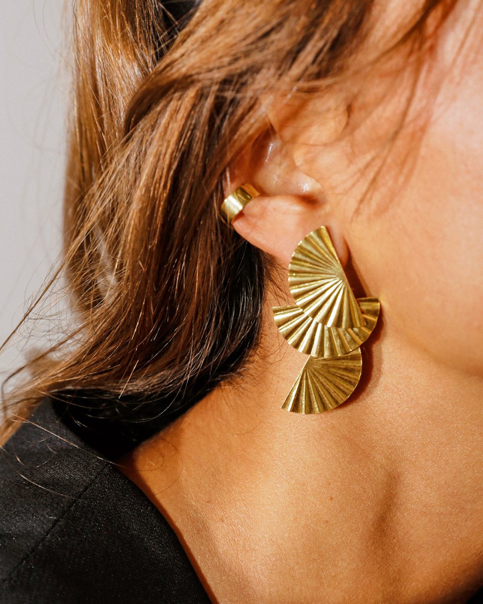 Brincos "it's time to be bold" - Brincos Our Sins