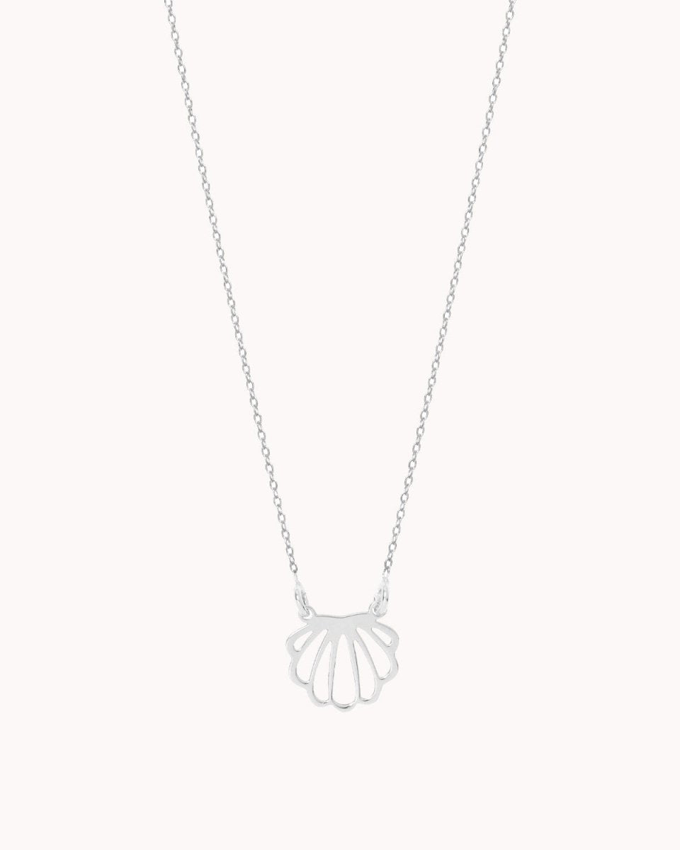 Colar com "concha" preso por duas argolas - Colares Our Sins