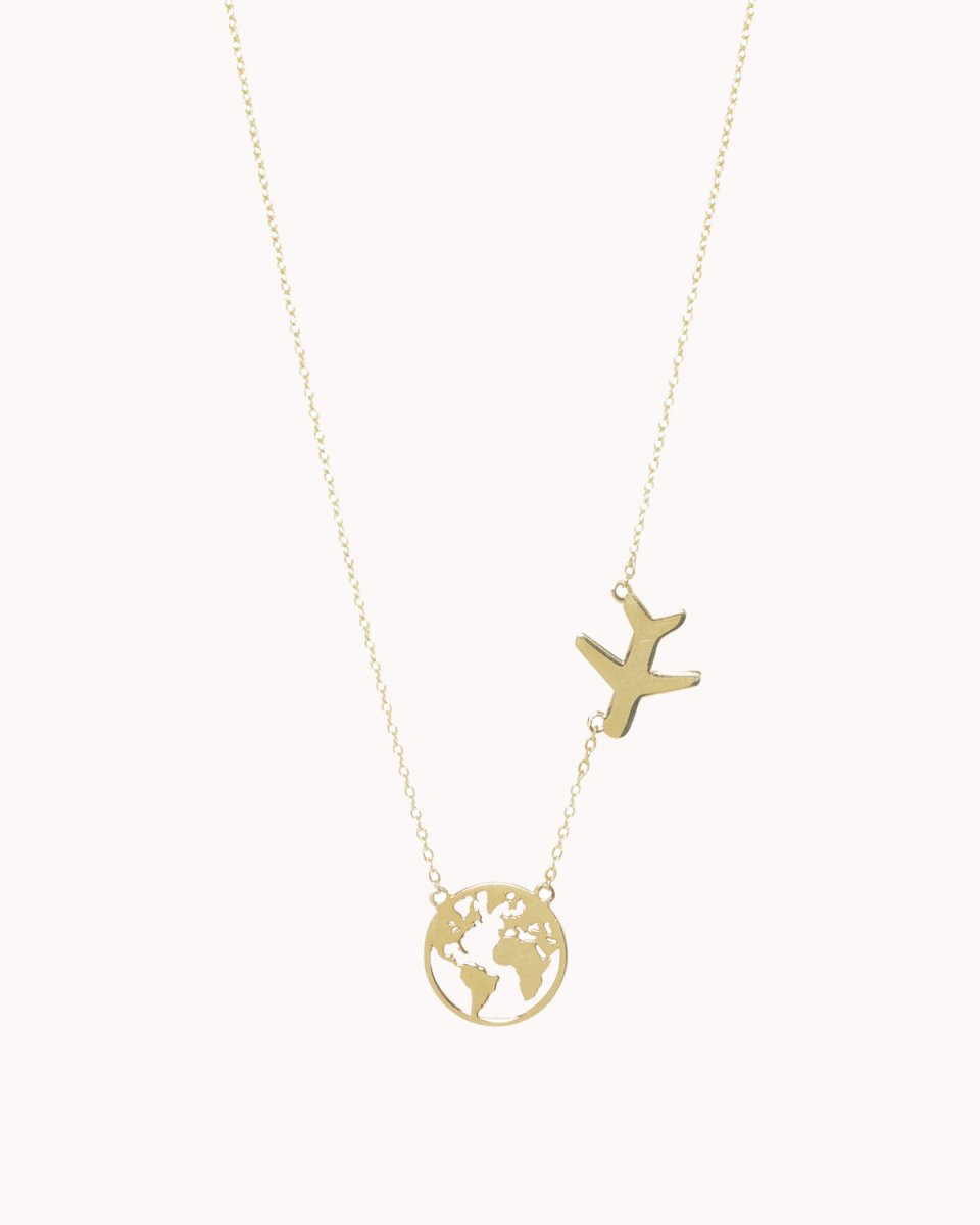 Colar com um globo e um avião - Colares Our Sins