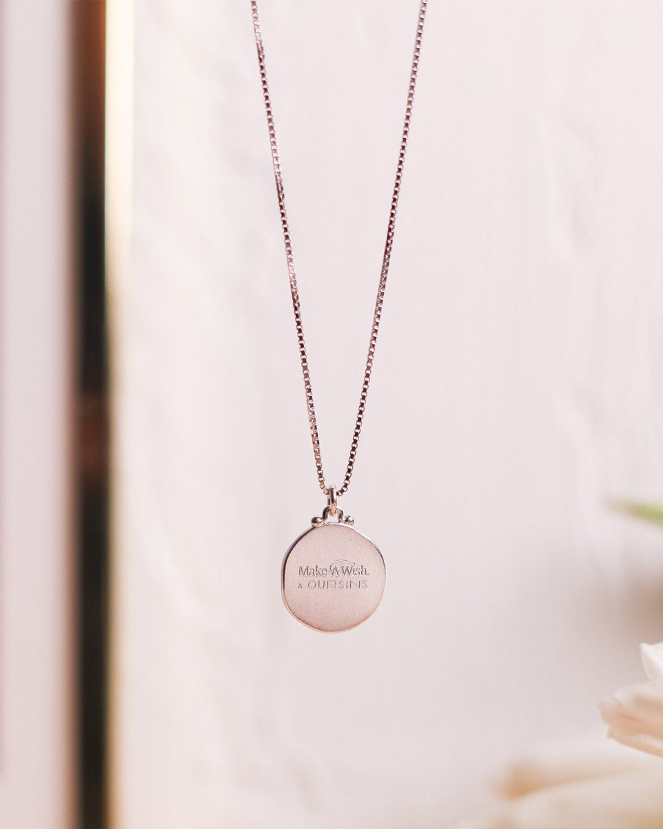 Colar 'ela é da luz' - Colares Our Sins