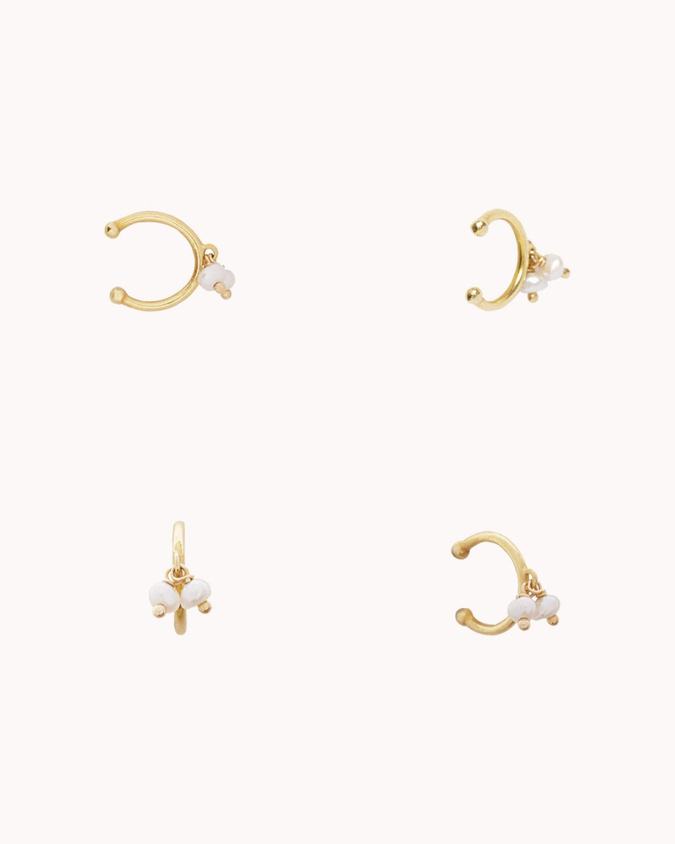 Ear Cuff simples com duas pérolas caídas - Earcuff Our Sins