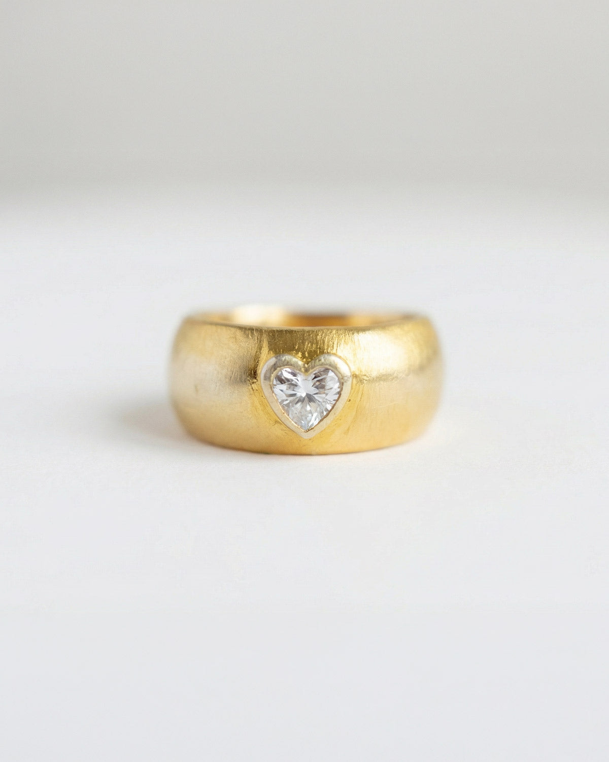 Anel Mindinho da Bica x Beatriz Bica