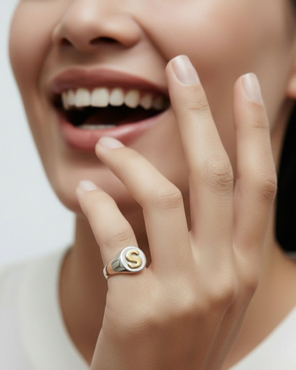 Anel Mindinho 'Uma letra que é casa' - Anéis Our Sins